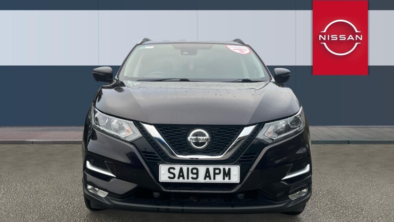 Nissan Qashqai 1.3 DiG-T N-Connecta 5dr Petrol Hatchback